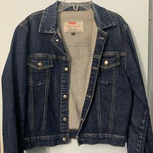 Girls Levi’s Jean Jacket Size XL